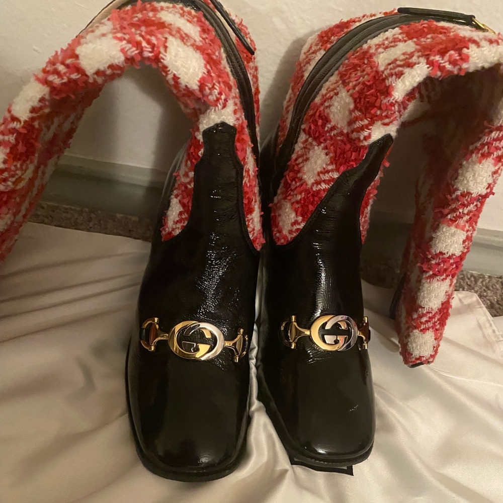 Tall Gucci black red and white Zumi boots